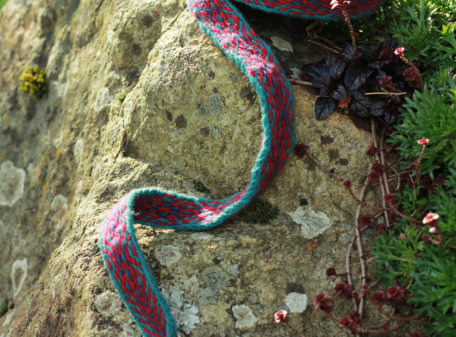 Tissage aux cartes Hallstatt Bleu Rouge II